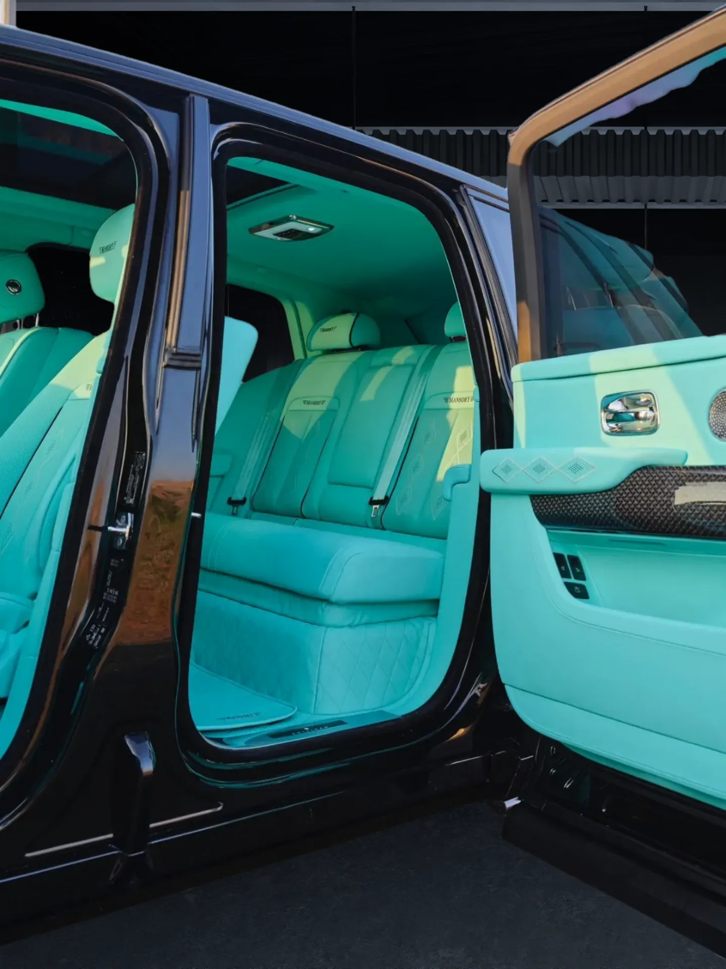 Rolls-Royce Cullinan Mansory - image 4